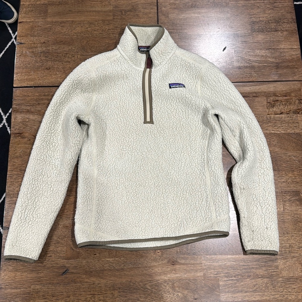 Women’s Patagonia, Retro Pile Quarter Zip, Size SMALL
